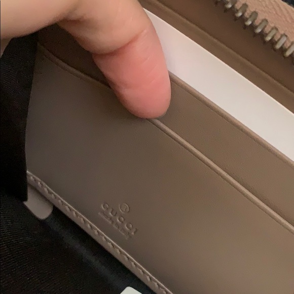 Gucci marmont zip around wallet - Picture 9 of 10